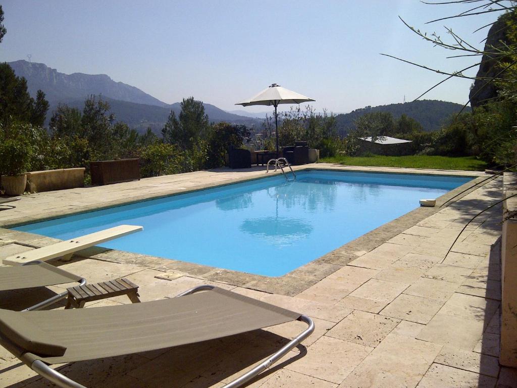 Villa Manon Auriol Esterno foto
