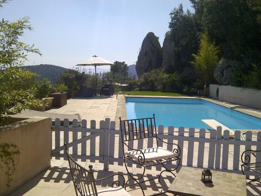 Villa Manon Auriol Esterno foto